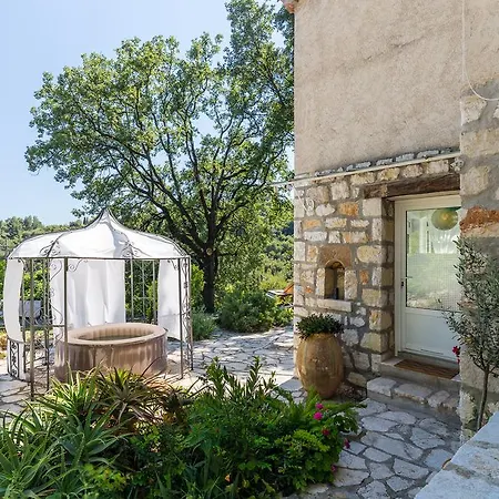 Le Val Clair Appartement *